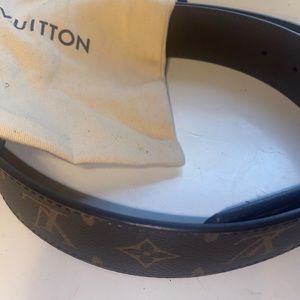 Authentic Louis Vuitton reversible belt NO BUCKLE